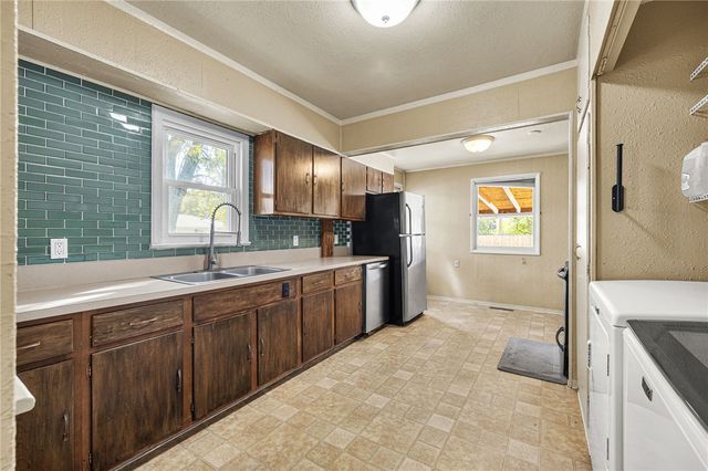 502 Custer Avenue, Billings, MT 59101