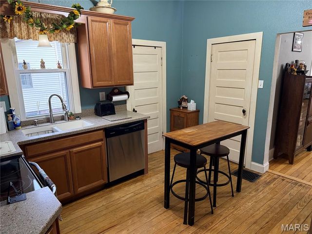 1638 Jersey Street, Alton, IL 62002