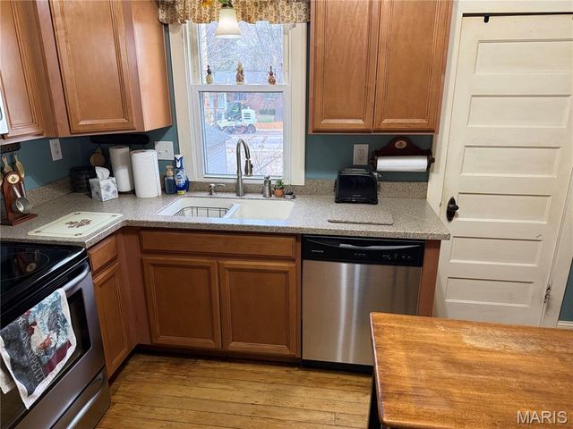 1638 Jersey Street, Alton, IL 62002