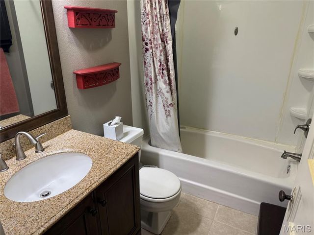 1638 Jersey Street, Alton, IL 62002