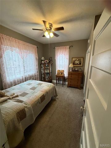 1638 Jersey Street, Alton, IL 62002