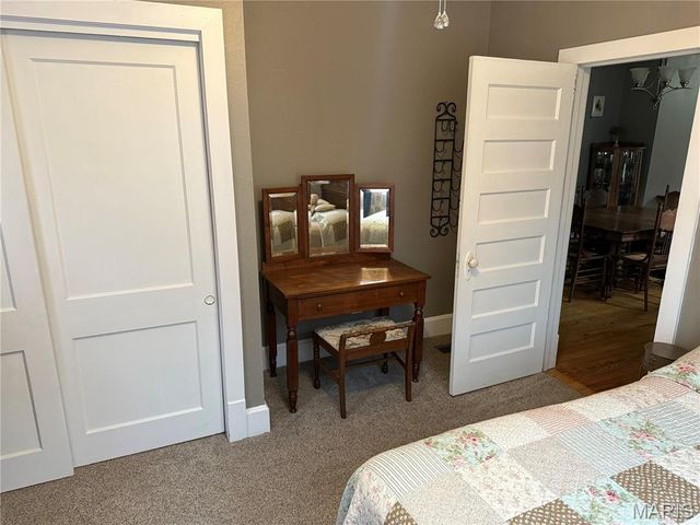 1638 Jersey Street, Alton, IL 62002