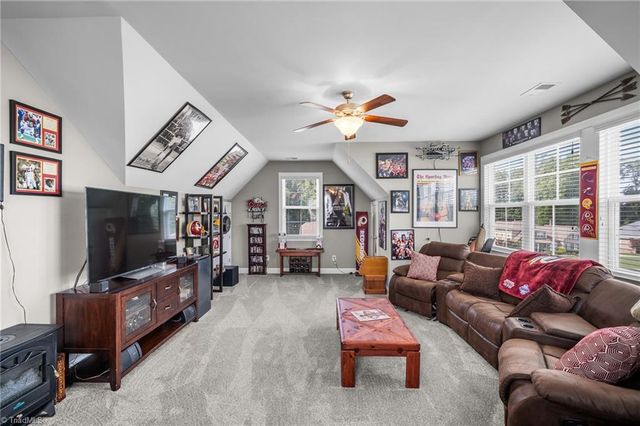 2905 Bishopsgate Way, Browns Summit, NC 27214