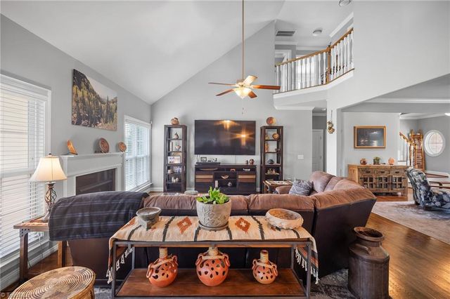 2905 Bishopsgate Way, Browns Summit, NC 27214