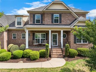 2905 Bishopsgate Way, Browns Summit, NC 27214