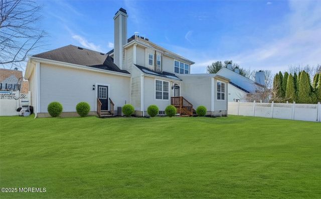 30 Petra Drive, Morganville, NJ 07751