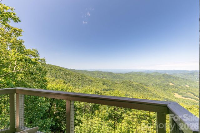 140 Slickrock Road F3, Burnsville, NC 28714