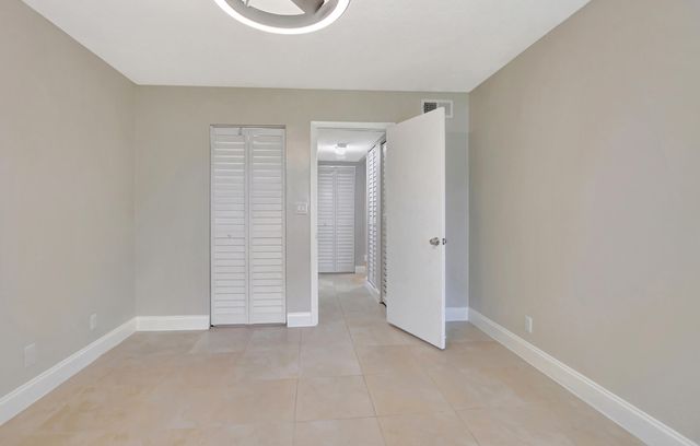 450 NW 20th Street 2020, Boca Raton, FL 33431