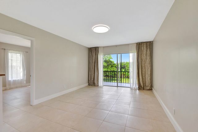 450 NW 20th Street 2020, Boca Raton, FL 33431