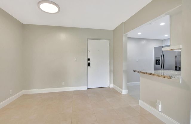 450 NW 20th Street 2020, Boca Raton, FL 33431