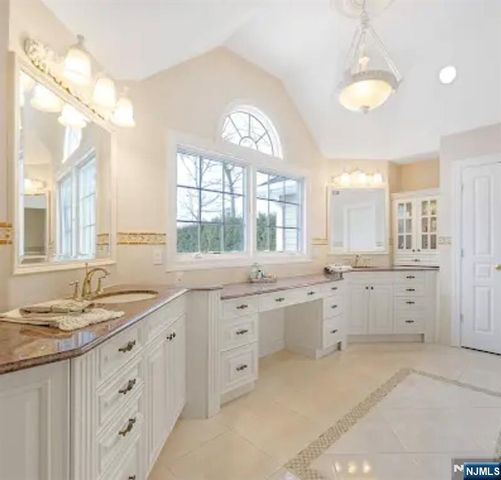 133 Rutherford Road, Mahwah, NJ 07430