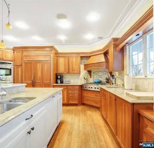 133 Rutherford Road, Mahwah, NJ 07430