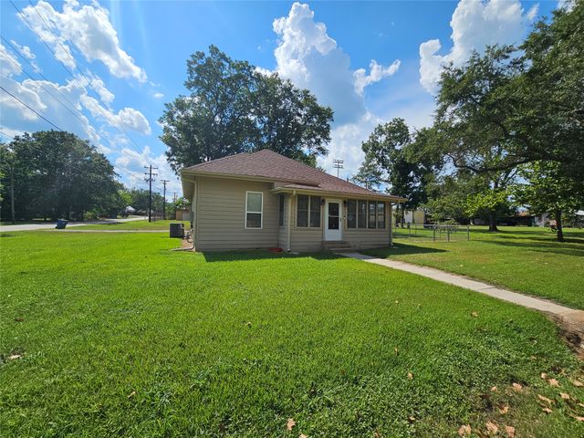 401 Central Avenue, Quitman, TX 75783