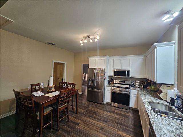 401 Central Avenue, Quitman, TX 75783