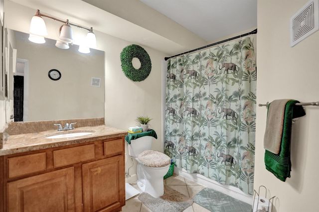 801 Lyons Road 19103, Coconut Creek, FL 33063