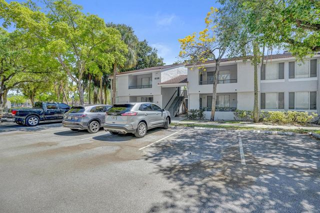 801 Lyons Road 19103, Coconut Creek, FL 33063