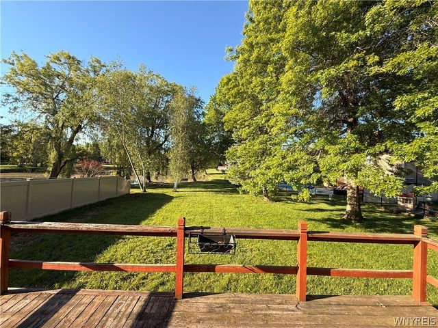 47 Shady Grove Drive, Amherst, NY 14051