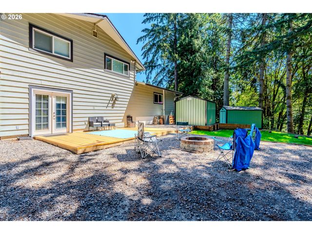 10731 Se EASTMONT Dr, Damascus, OR 97089