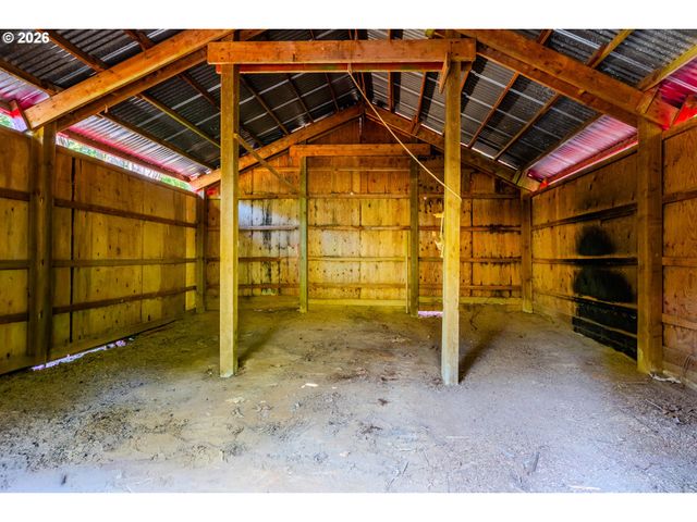 10731 Se EASTMONT Dr, Damascus, OR 97089