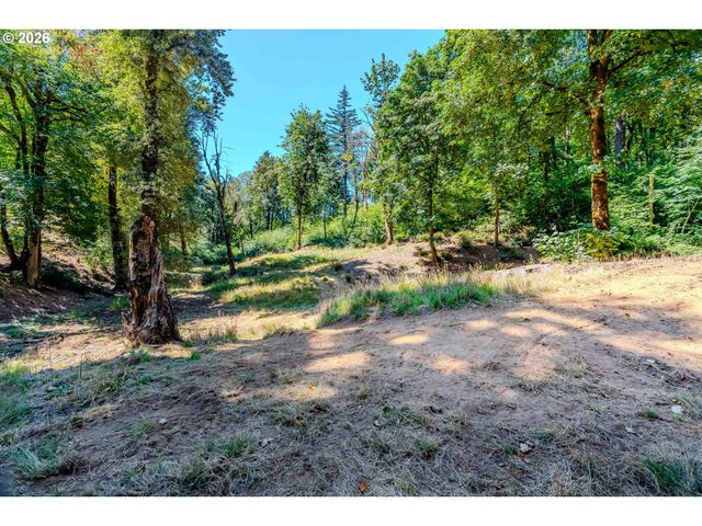 10731 Se EASTMONT Dr, Damascus, OR 97089