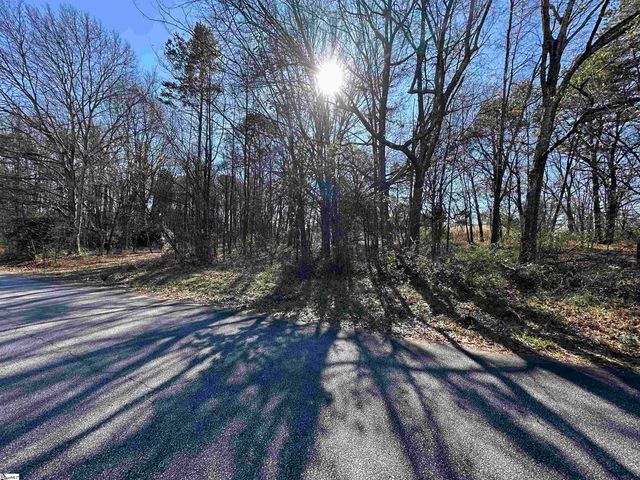 104 Berry Drive, Greenville, SC 29607