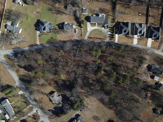 104 Berry Drive, Greenville, SC 29607