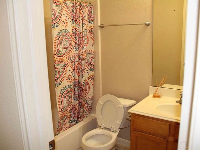 7310 Northfork Drive, Pearland, TX 77584