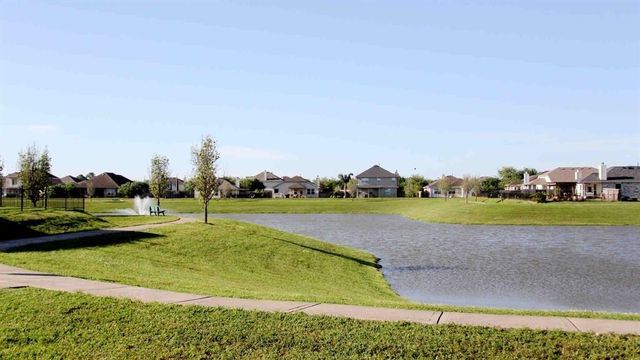7310 Northfork Drive, Pearland, TX 77584