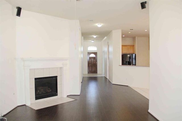 7310 Northfork Drive, Pearland, TX 77584