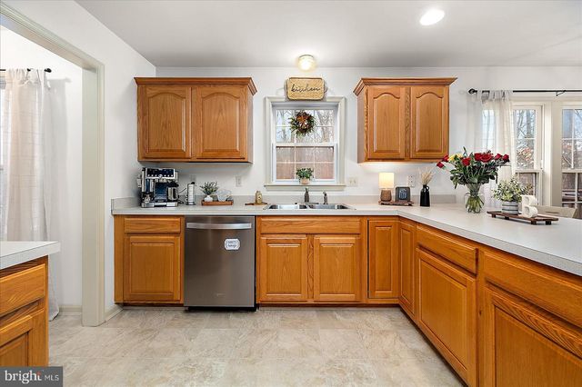 28149 PATHFINDER CT, Salisbury, MD 21801