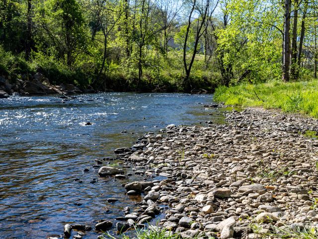 1196 Crabtree Road, Waynesville, NC 28785
