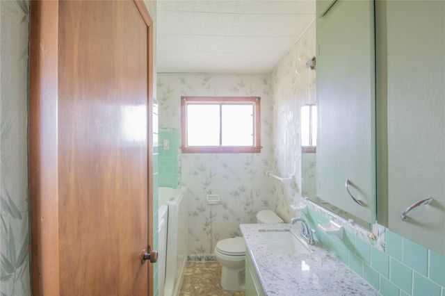 12617 Fm 1887 Road, Hempstead, TX 77445