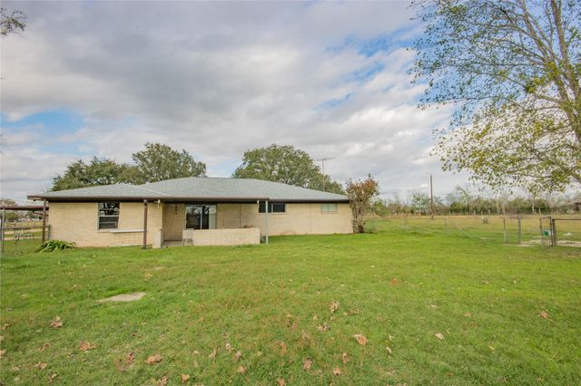 12617 Fm 1887 Road, Hempstead, TX 77445