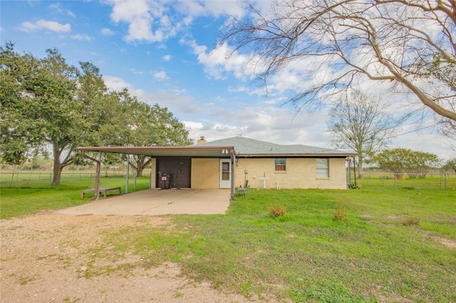 12617 Fm 1887 Road, Hempstead, TX 77445