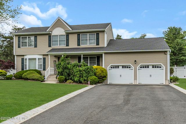 1 River Drive, Farmingdale, NJ 07727