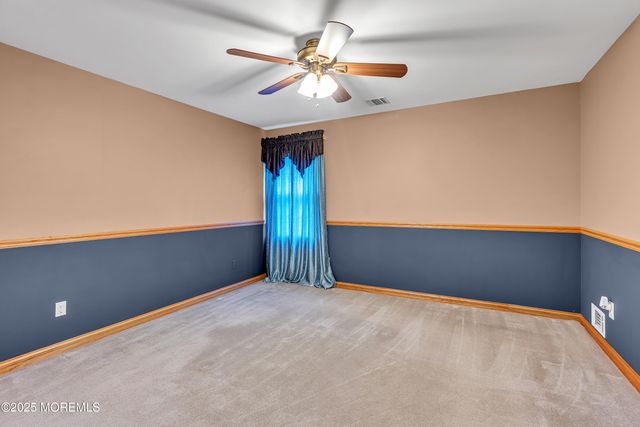 1 River Drive, Farmingdale, NJ 07727