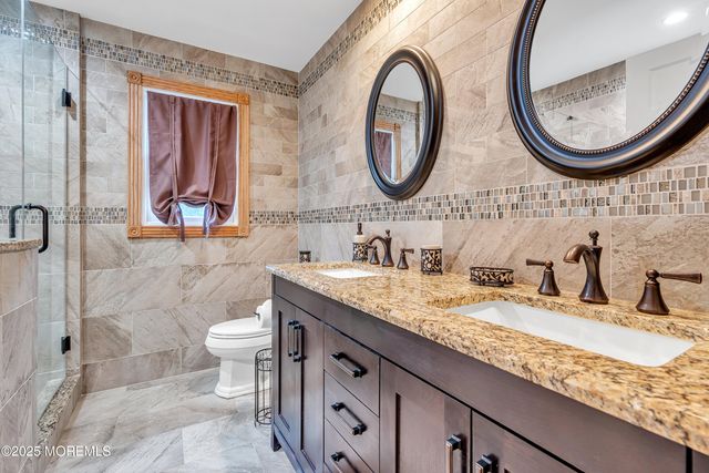 1 River Drive, Farmingdale, NJ 07727