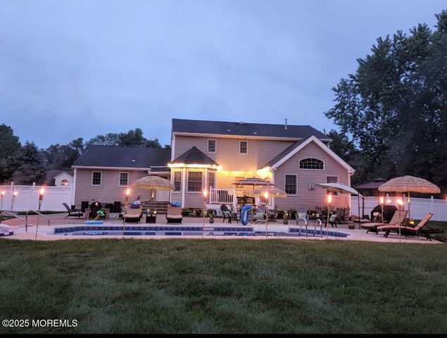 1 River Drive, Farmingdale, NJ 07727
