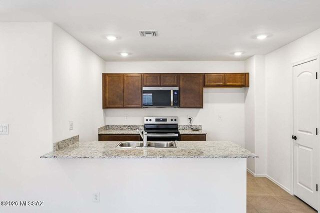 9267 W McCoy Way, Marana, AZ 85658