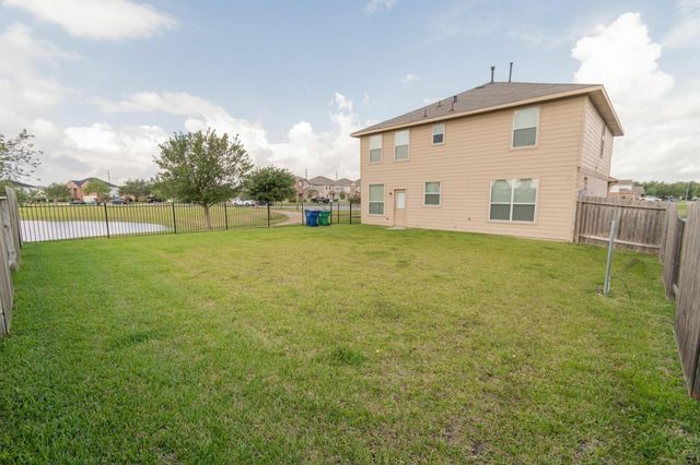 188 Rodeo Drive, Manvel, TX 77578