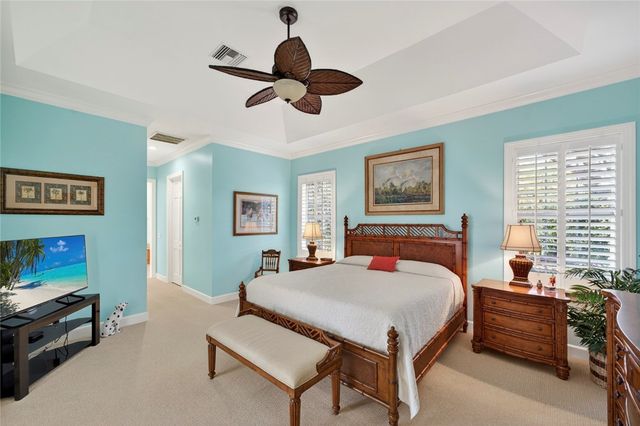 104 Hidden Oak Lane, Vero Beach, FL 32963