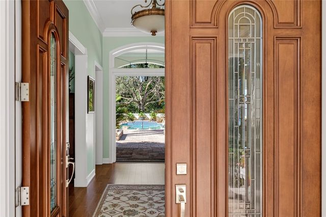 104 Hidden Oak Lane, Vero Beach, FL 32963