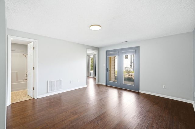 107 Mechanic St, N, Lynchburg, TN 37352