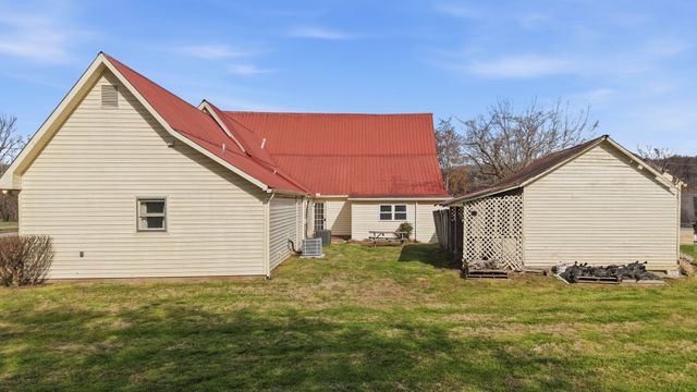 107 Mechanic St, N, Lynchburg, TN 37352