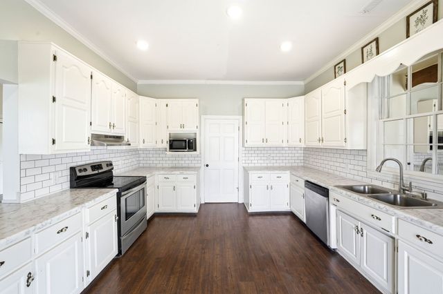 107 Mechanic St, N, Lynchburg, TN 37352