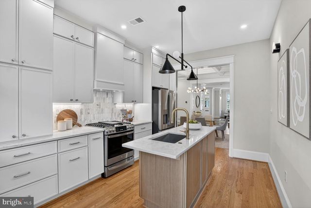 1850 ONTARIO PL NW, Washington, DC 20009