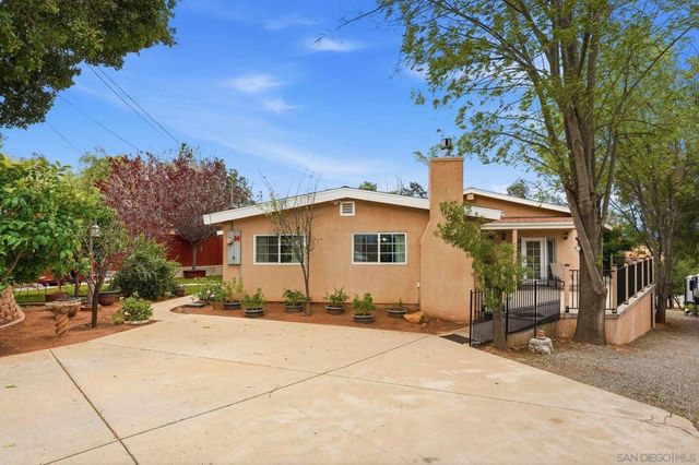 1305 Ash St, Ramona, CA 92065