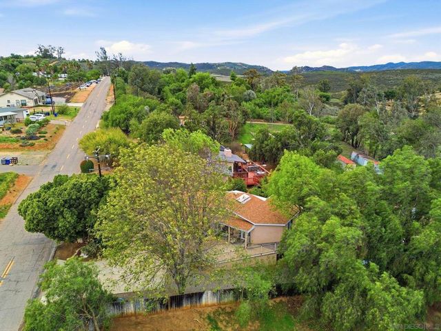 1305 Ash St, Ramona, CA 92065