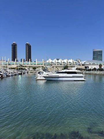 1325 Pacific Hwy. 2704, San Diego, CA 92101