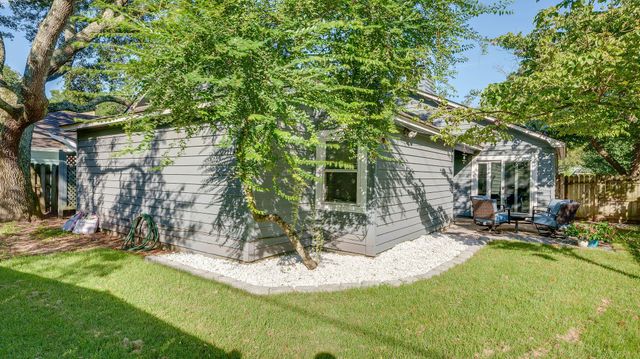 1213 Llewellyn Road, Mount Pleasant, SC 29464